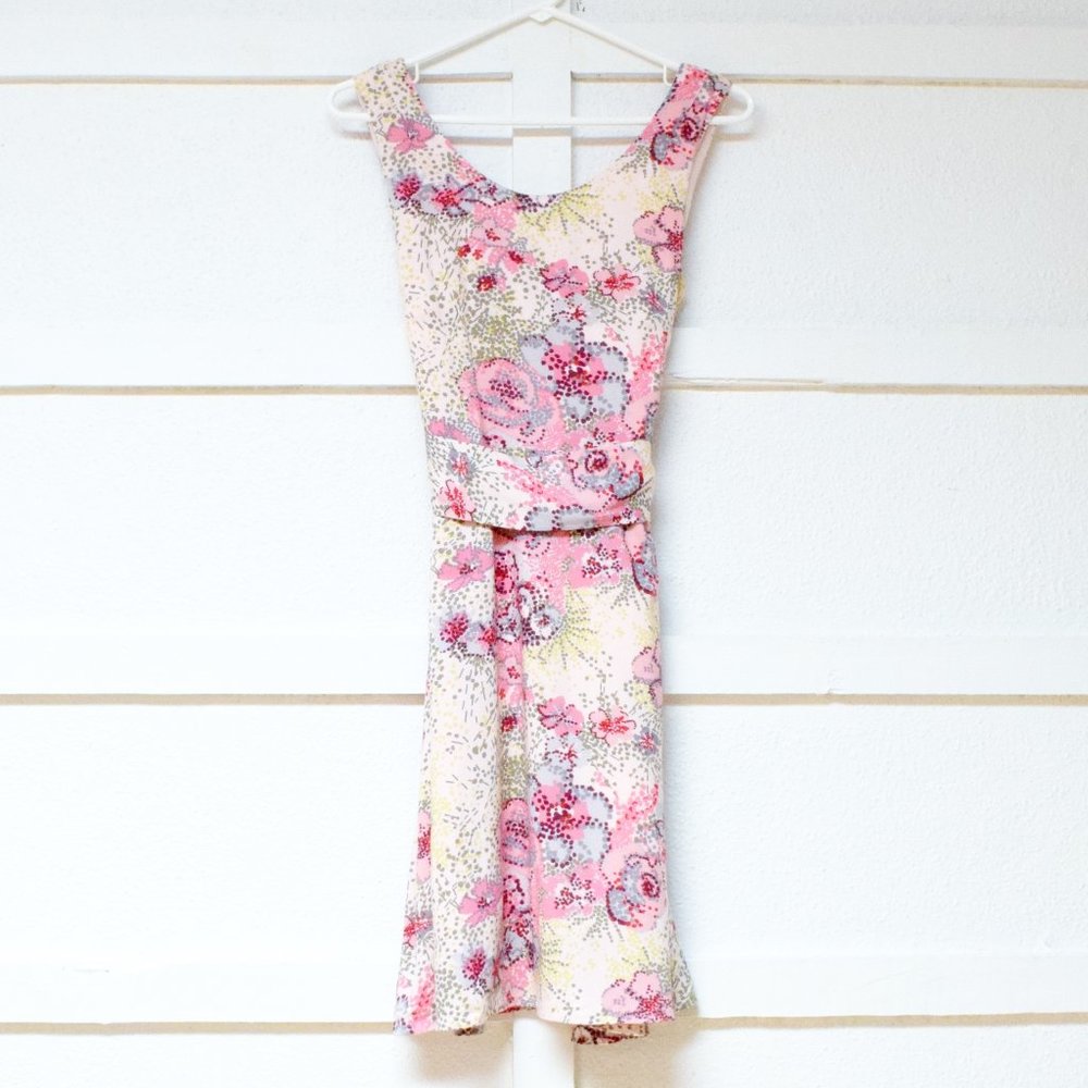 NWT H&M Pink Whimsical Floral Hibiscus Garden Midi Dress | Size S